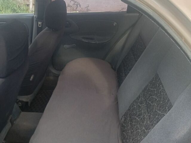 Бежевий Деу Сенс, об'ємом двигуна 1.5 л та пробігом 260 тис. км за 1500 $, фото 7 на Automoto.ua