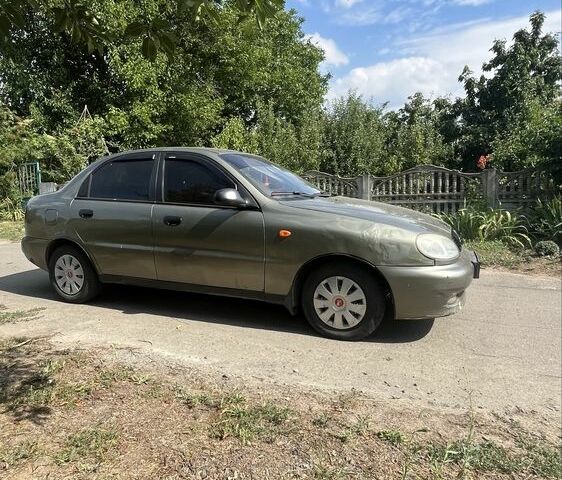 Бежевий Деу Сенс, об'ємом двигуна 1.5 л та пробігом 211 тис. км за 1800 $, фото 2 на Automoto.ua
