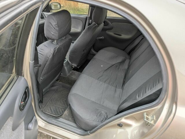 Бежевый Дэу Сенс, объемом двигателя 1.6 л и пробегом 162 тыс. км за 2700 $, фото 6 на Automoto.ua