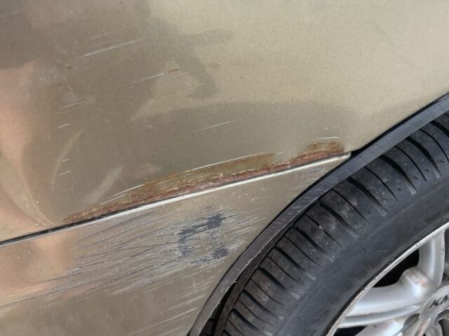 Бежевый Дэу Сенс, объемом двигателя 1.3 л и пробегом 346 тыс. км за 1001 $, фото 3 на Automoto.ua