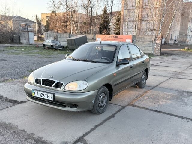 Бежевый Дэу Сенс, объемом двигателя 1.5 л и пробегом 195 тыс. км за 1800 $, фото 2 на Automoto.ua
