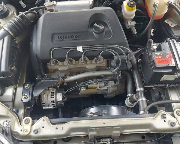 Бежевий Деу Сенс, об'ємом двигуна 1.3 л та пробігом 14 тис. км за 3700 $, фото 6 на Automoto.ua