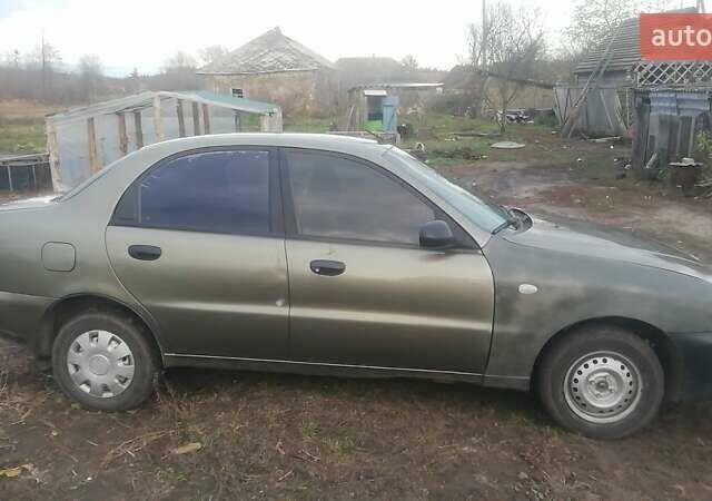 Бежевый Дэу Сенс, объемом двигателя 1.3 л и пробегом 390 тыс. км за 1001 $, фото 6 на Automoto.ua