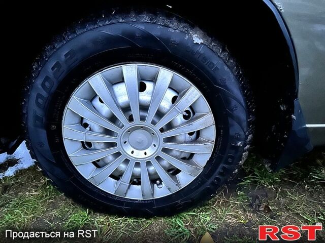 Бежевый Дэу Сенс, объемом двигателя 1.3 л и пробегом 120 тыс. км за 2700 $, фото 10 на Automoto.ua