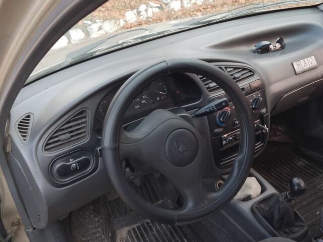 Бежевий Деу Сенс, об'ємом двигуна 1.3 л та пробігом 165 тис. км за 1850 $, фото 5 на Automoto.ua