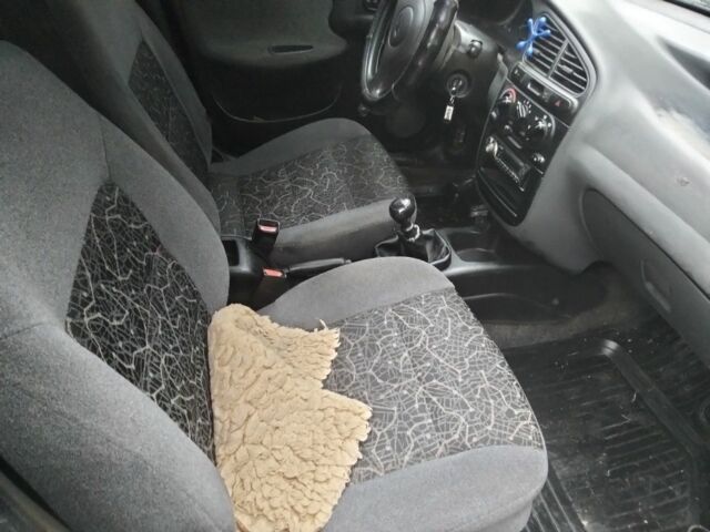 Бежевый Дэу Сенс, объемом двигателя 1.4 л и пробегом 250 тыс. км за 1250 $, фото 5 на Automoto.ua