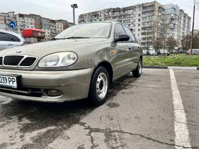 Бежевый Дэу Сенс, объемом двигателя 1.5 л и пробегом 200 тыс. км за 2000 $, фото 1 на Automoto.ua