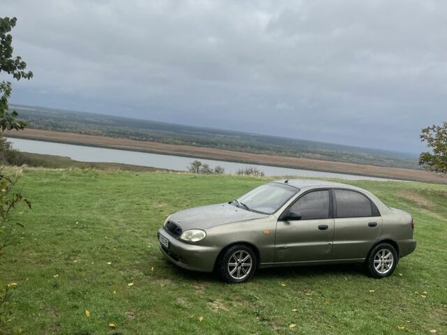 Бежевый Дэу Сенс, объемом двигателя 1.3 л и пробегом 346 тыс. км за 1001 $, фото 1 на Automoto.ua