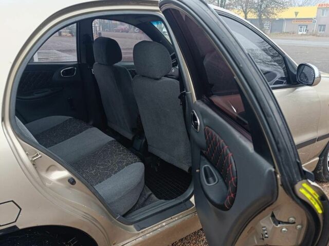 Бежевий Деу Сенс, об'ємом двигуна 1.5 л та пробігом 200 тис. км за 1850 $, фото 5 на Automoto.ua