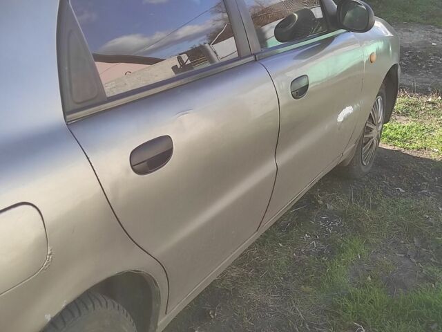 Бежевий Деу Сенс, об'ємом двигуна 1.5 л та пробігом 325 тис. км за 1500 $, фото 4 на Automoto.ua