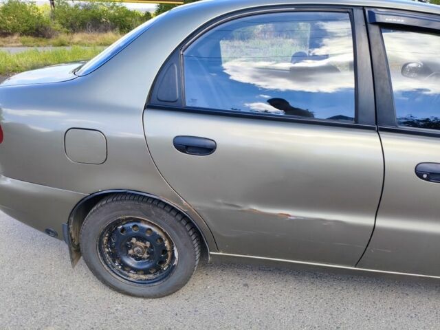 Бежевый Дэу Сенс, объемом двигателя 1.5 л и пробегом 191 тыс. км за 1350 $, фото 4 на Automoto.ua