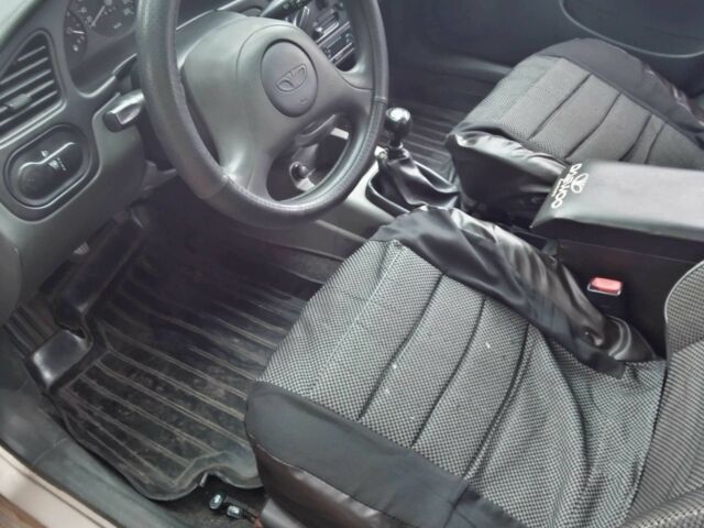 Дэу Сенс 2008 в Глобино на Automoto.ua Бежевый Дэу Сенс, объемом двигателя 1.5 л и пробегом 289 тыс. км за 2100 $, фото 4 на Automoto.ua