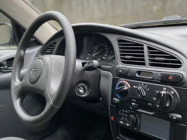 Бежевый Дэу Сенс, объемом двигателя 1.5 л и пробегом 165 тыс. км за 2850 $, фото 19 на Automoto.ua