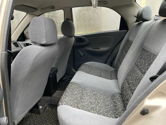 Бежевый Дэу Сенс, объемом двигателя 1.5 л и пробегом 165 тыс. км за 2850 $, фото 17 на Automoto.ua