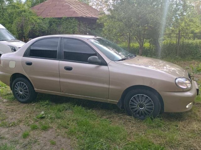 Бежевый Дэу Сенс, объемом двигателя 1.5 л и пробегом 150 тыс. км за 1650 $, фото 6 на Automoto.ua