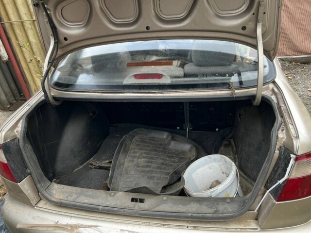 Бежевый Дэу Сенс, объемом двигателя 1.6 л и пробегом 2 тыс. км за 700 $, фото 2 на Automoto.ua