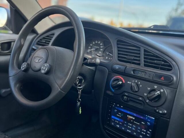 Бежевий Деу Сенс, об'ємом двигуна 1.4 л та пробігом 100 тис. км за 2200 $, фото 12 на Automoto.ua