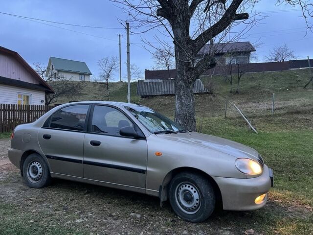 Бежевый Дэу Сенс, объемом двигателя 1.4 л и пробегом 152 тыс. км за 1700 $, фото 1 на Automoto.ua