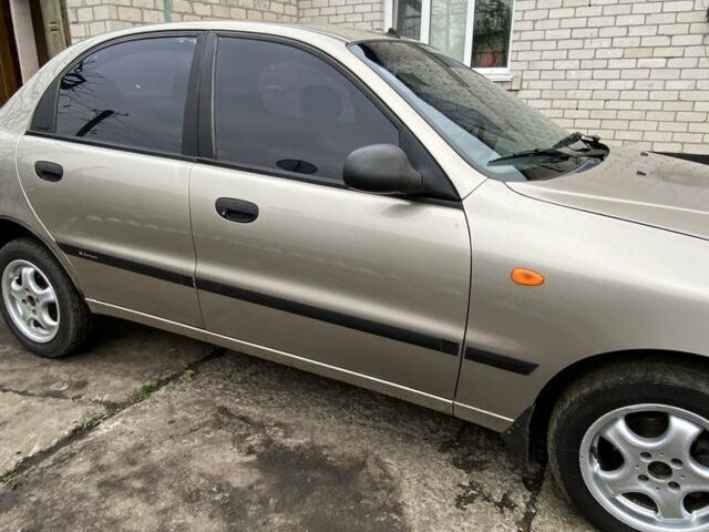 Бежевий Деу Сенс, об'ємом двигуна 1.5 л та пробігом 300 тис. км за 2400 $, фото 3 на Automoto.ua