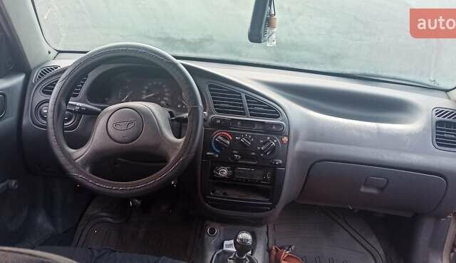 Бежевий Деу Сенс, об'ємом двигуна 1.4 л та пробігом 210 тис. км за 1418 $, фото 3 на Automoto.ua