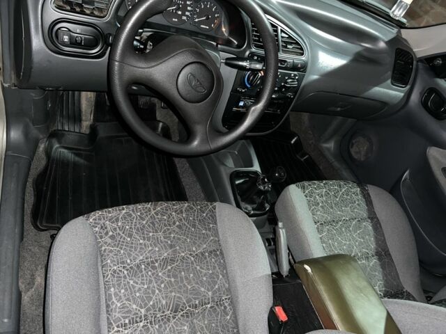 Бежевий Деу Сенс, об'ємом двигуна 1.5 л та пробігом 147 тис. км за 3200 $, фото 17 на Automoto.ua