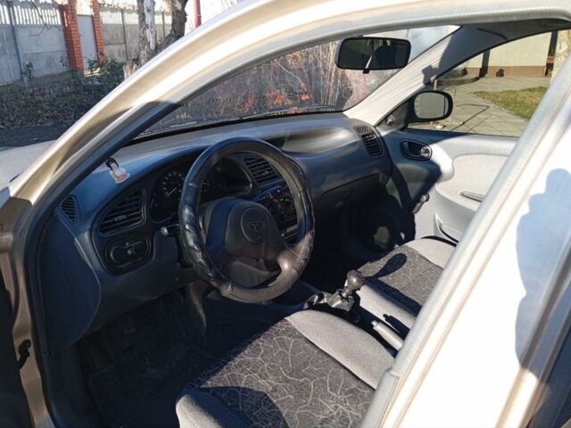 Бежевий Деу Сенс, об'ємом двигуна 1.4 л та пробігом 225 тис. км за 2800 $, фото 11 на Automoto.ua