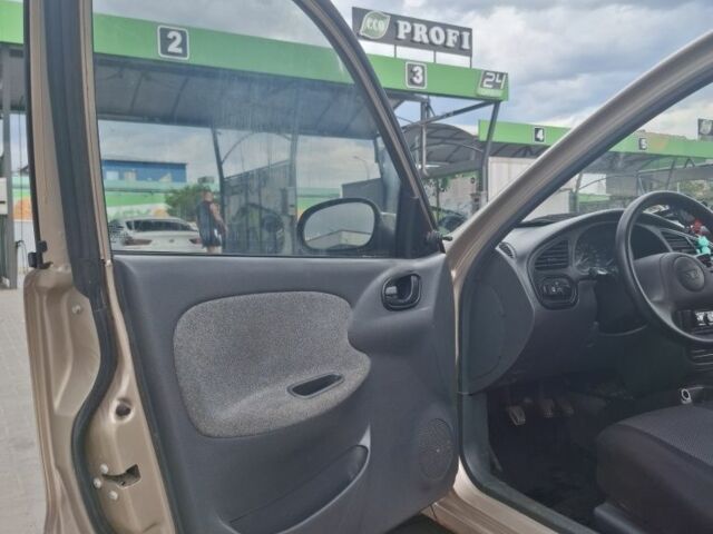 Бежевый Дэу Сенс, объемом двигателя 1.5 л и пробегом 197 тыс. км за 2100 $, фото 14 на Automoto.ua