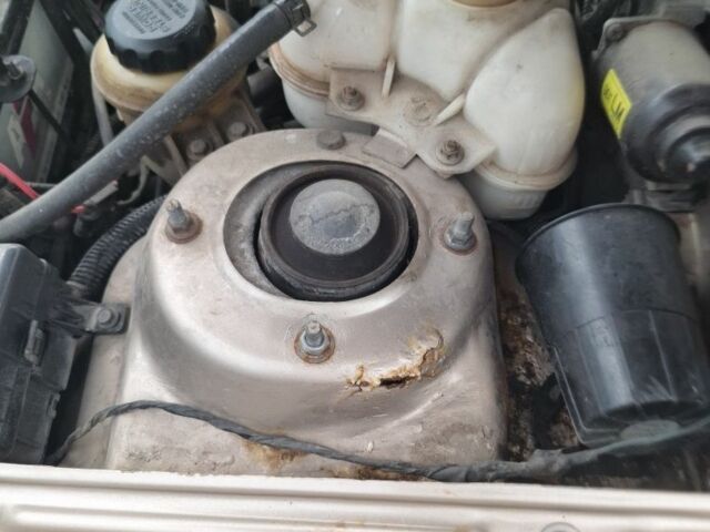 Бежевый Дэу Сенс, объемом двигателя 1.5 л и пробегом 197 тыс. км за 2100 $, фото 17 на Automoto.ua