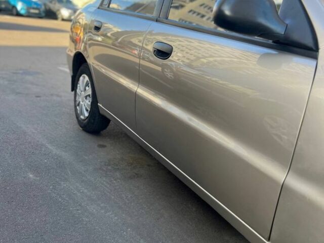 Бежевий Деу Сенс, об'ємом двигуна 1.4 л та пробігом 100 тис. км за 2200 $, фото 7 на Automoto.ua