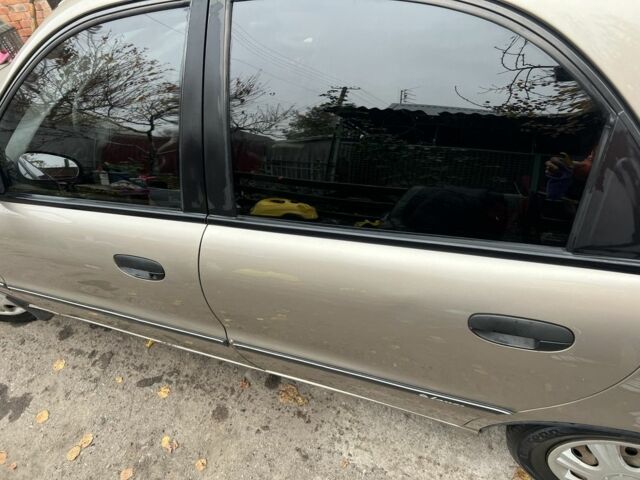 Бежевий Деу Сенс, об'ємом двигуна 1.5 л та пробігом 147 тис. км за 3200 $, фото 13 на Automoto.ua