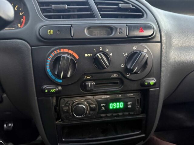 Бежевий Деу Сенс, об'ємом двигуна 1.5 л та пробігом 290 тис. км за 800 $, фото 7 на Automoto.ua