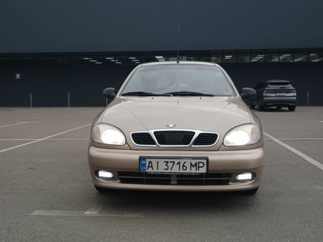 Бежевый Дэу Сенс, объемом двигателя 1.5 л и пробегом 144 тыс. км за 3300 $, фото 1 на Automoto.ua