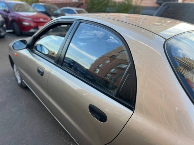 Бежевий Деу Сенс, об'ємом двигуна 1.4 л та пробігом 100 тис. км за 2200 $, фото 6 на Automoto.ua