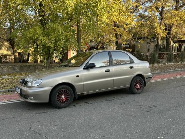 Бежевий Деу Сенс, об'ємом двигуна 1.4 л та пробігом 142 тис. км за 3200 $, фото 1 на Automoto.ua