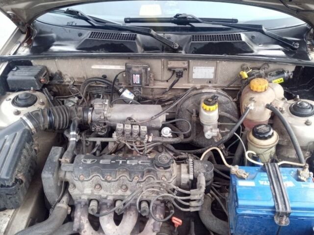 Бежевый Дэу Сенс, объемом двигателя 1.5 л и пробегом 173 тыс. км за 1700 $, фото 10 на Automoto.ua