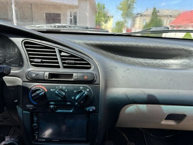 Бежевый Дэу Сенс, объемом двигателя 1.5 л и пробегом 230 тыс. км за 2300 $, фото 11 на Automoto.ua