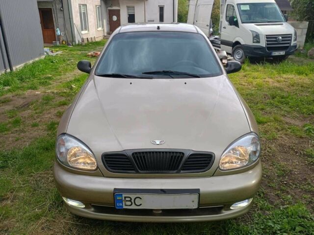 Бежевый Дэу Сенс, объемом двигателя 1.5 л и пробегом 150 тыс. км за 1650 $, фото 4 на Automoto.ua