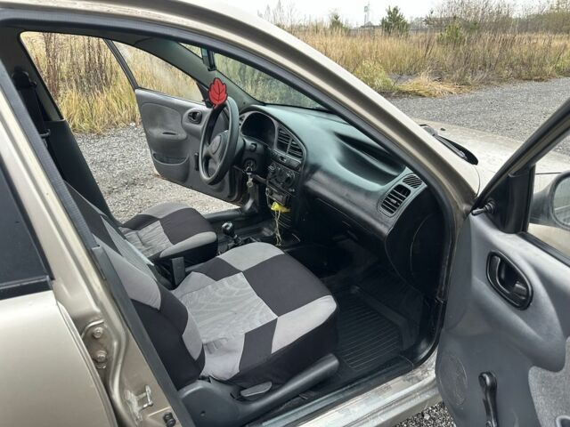 Бежевый Дэу Сенс, объемом двигателя 1.5 л и пробегом 280 тыс. км за 1500 $, фото 12 на Automoto.ua