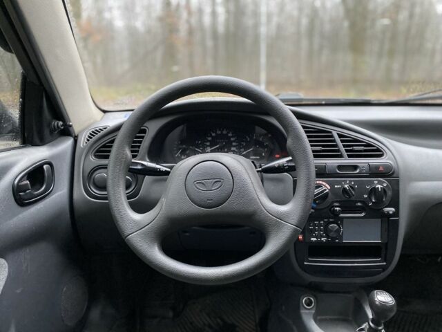 Бежевый Дэу Сенс, объемом двигателя 1.5 л и пробегом 165 тыс. км за 2850 $, фото 22 на Automoto.ua