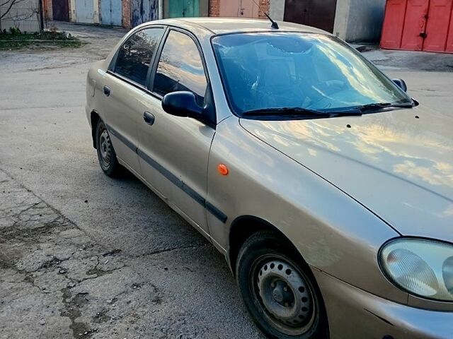 Деу Сенс 2008 у Хмельницькому на Automoto.ua Бежевий Деу Сенс, об'ємом двигуна 1.4 л та пробігом 135 тис. км за 1800 $, фото 3 на Automoto.ua