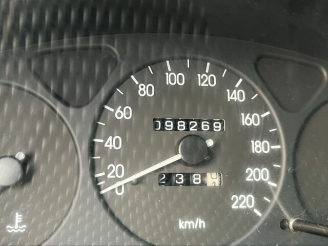 Бежевый Дэу Сенс, объемом двигателя 1.4 л и пробегом 98 тыс. км за 2400 $, фото 4 на Automoto.ua