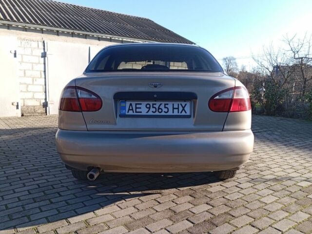 Бежевий Деу Сенс, об'ємом двигуна 1.4 л та пробігом 225 тис. км за 2800 $, фото 1 на Automoto.ua