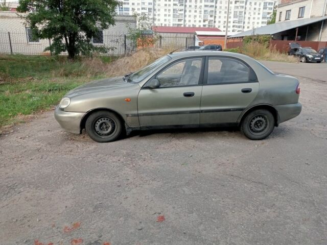 Бежевый Дэу Сенс, объемом двигателя 1.4 л и пробегом 300 тыс. км за 2000 $, фото 7 на Automoto.ua