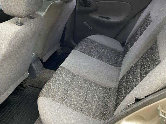 Бежевий Деу Сенс, об'ємом двигуна 1.5 л та пробігом 300 тис. км за 2400 $, фото 6 на Automoto.ua