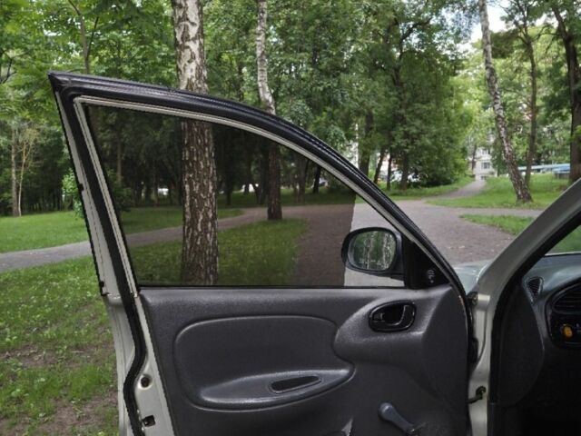 Бежевый Дэу Сенс, объемом двигателя 1.5 л и пробегом 185 тыс. км за 2600 $, фото 9 на Automoto.ua
