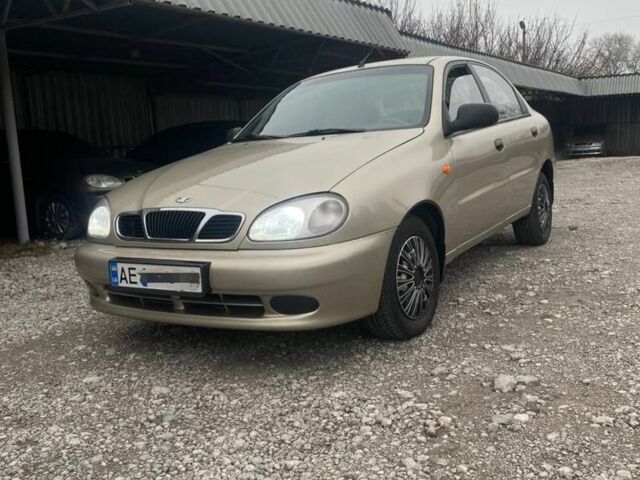 Бежевий Деу Сенс, об'ємом двигуна 1.5 л та пробігом 274 тис. км за 3000 $, фото 1 на Automoto.ua