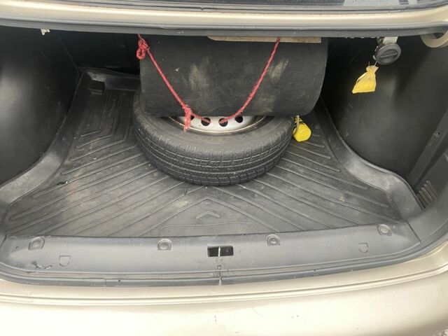 Бежевий Деу Сенс, об'ємом двигуна 1.5 л та пробігом 274 тис. км за 3000 $, фото 7 на Automoto.ua