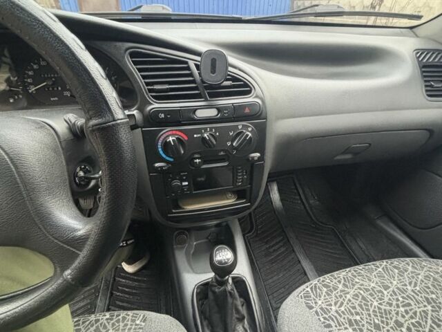 Бежевый Дэу Сенс, объемом двигателя 1.5 л и пробегом 178 тыс. км за 3000 $, фото 9 на Automoto.ua