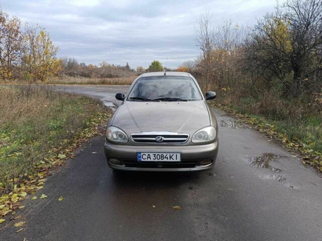 Бежевый Дэу Сенс, объемом двигателя 1.5 л и пробегом 207 тыс. км за 2700 $, фото 3 на Automoto.ua