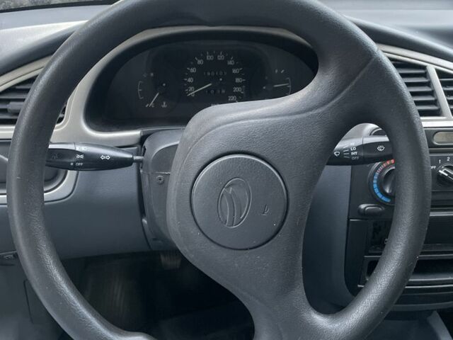 Бежевий Деу Сенс, об'ємом двигуна 1.3 л та пробігом 190 тис. км за 1307 $, фото 6 на Automoto.ua